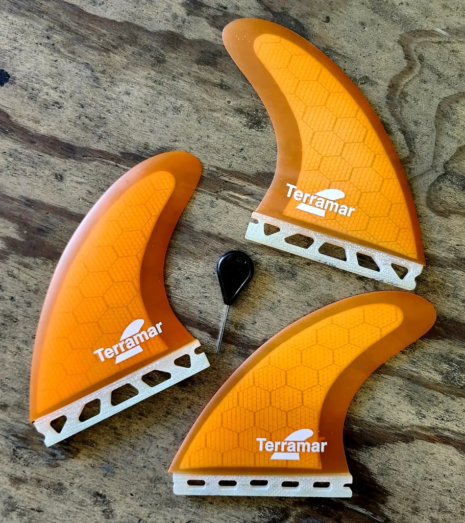 TERRAMAR SURFCO MF TRI SURFBOARD FIN SET FUTURE BASE... - Image 1