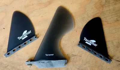 TERRAMAR SURFCO "HALF MOON" 2+1 ALL GLASS SURFBOARD FINS - Thumbnail 7