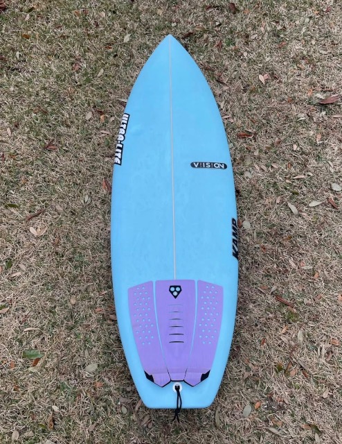 5’8 Shortboard — Excellent Shape — New JJ Fins Included