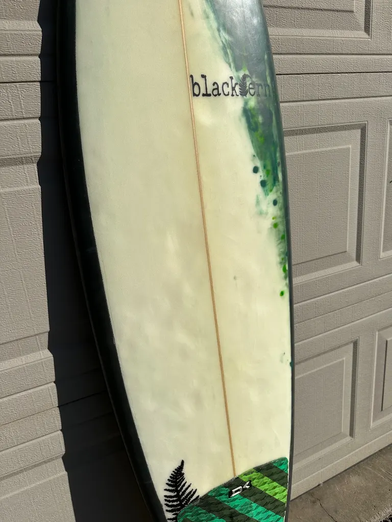 Blackfern Surfboards 5’7 - Image 5
