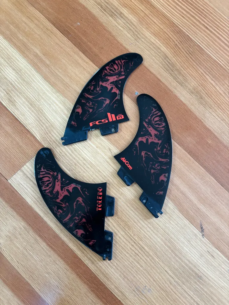 FCS II Filipe Toledo Tri Fins (Large) - Image 1