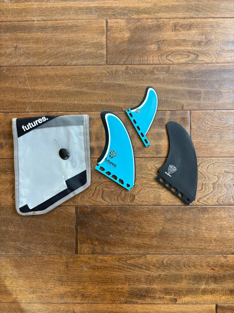Futures Fins Mark Richards Twin+1 - Image 1