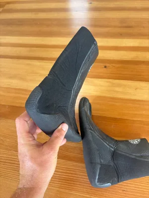 Ripcurl Booties Size 10 - Thumbnail 8
