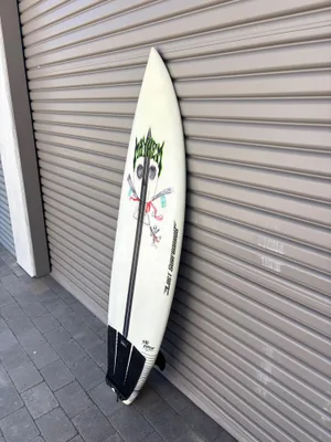 5'7 Lost Surfboards Rad Ripper With Fins! - Thumbnail 4