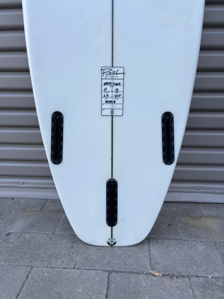 5’2 Pyzel Surfboards White Tiger - Image 4