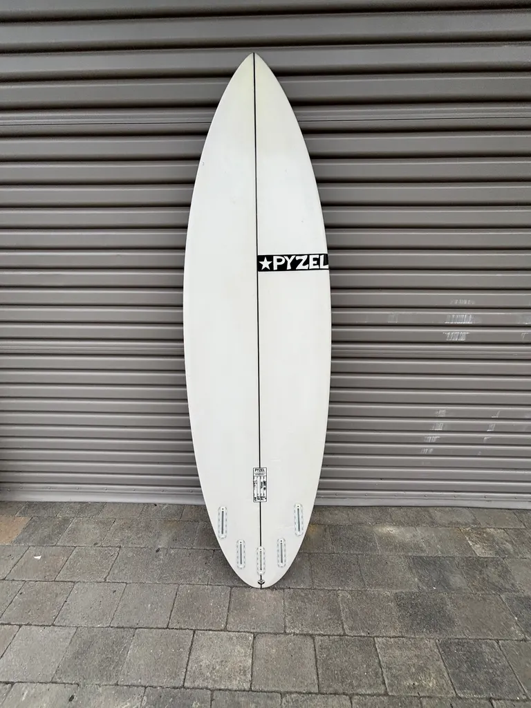 6’2 Pyzel Surfboards Ghost Pro - Image 5