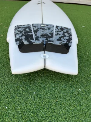 Rusty Surfboards "The Deuce" 5'10" - Thumbnail 9