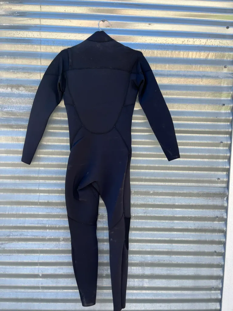 Need Essentials Brand New Medium 3/2 - Image 3
