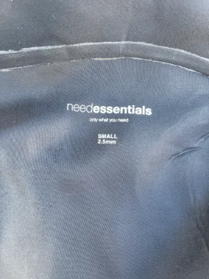 NeedEssentials Short Arm Chest Zip 2.5 Mm - S - Thumbnail 5