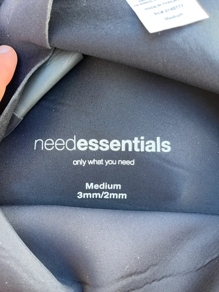 NeedEssentials 3/2 Chest Zip - M - Image 5