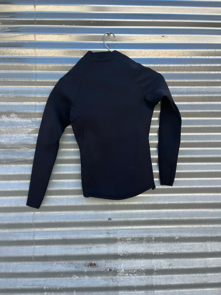 NeedEssentials 1.5mm Wetsuit Top X-Small - Image 2