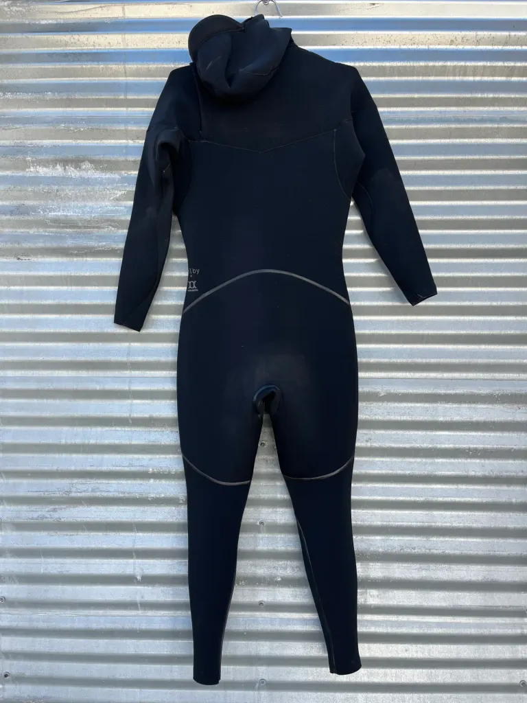 ColbyPlus Liquid Sealed Hooded 4/3 Chest Zip -M - Image 2