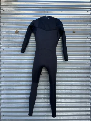 Unnamed Wetsuit 4/3 Chest Zip -MT - Thumbnail 3