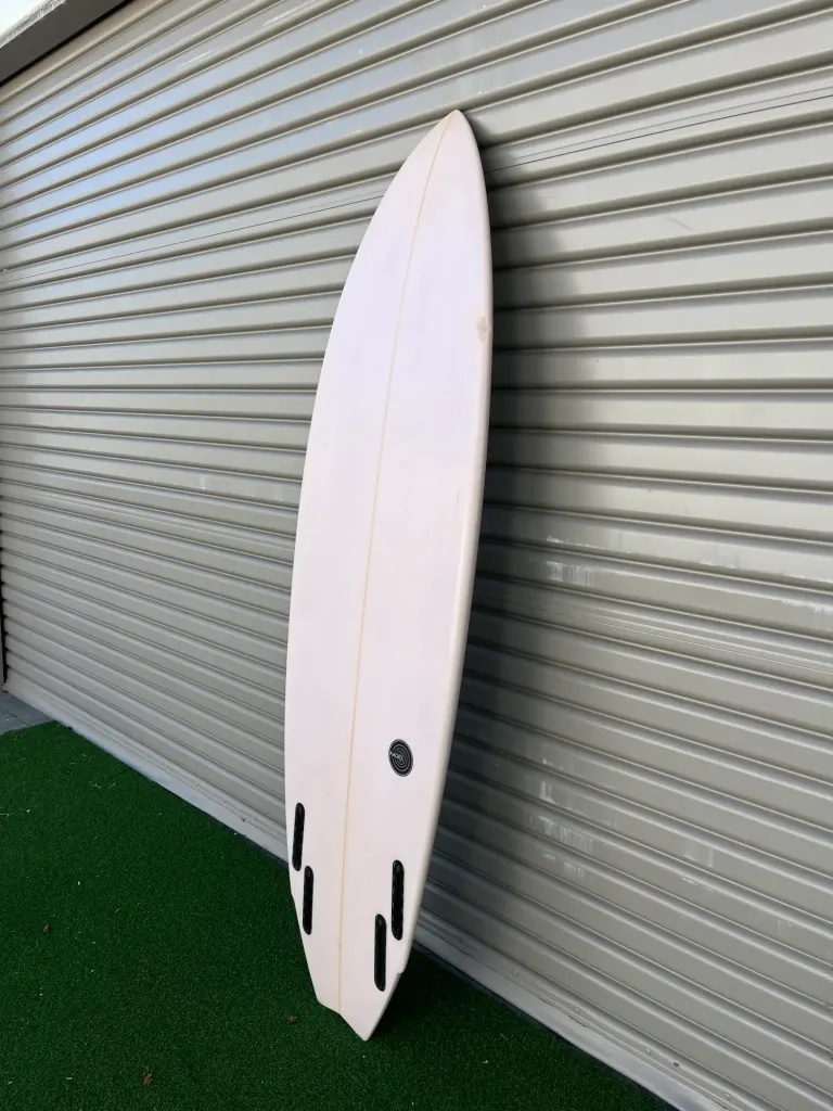 5'11" Radio 5'11 Custom Quad - Image 5
