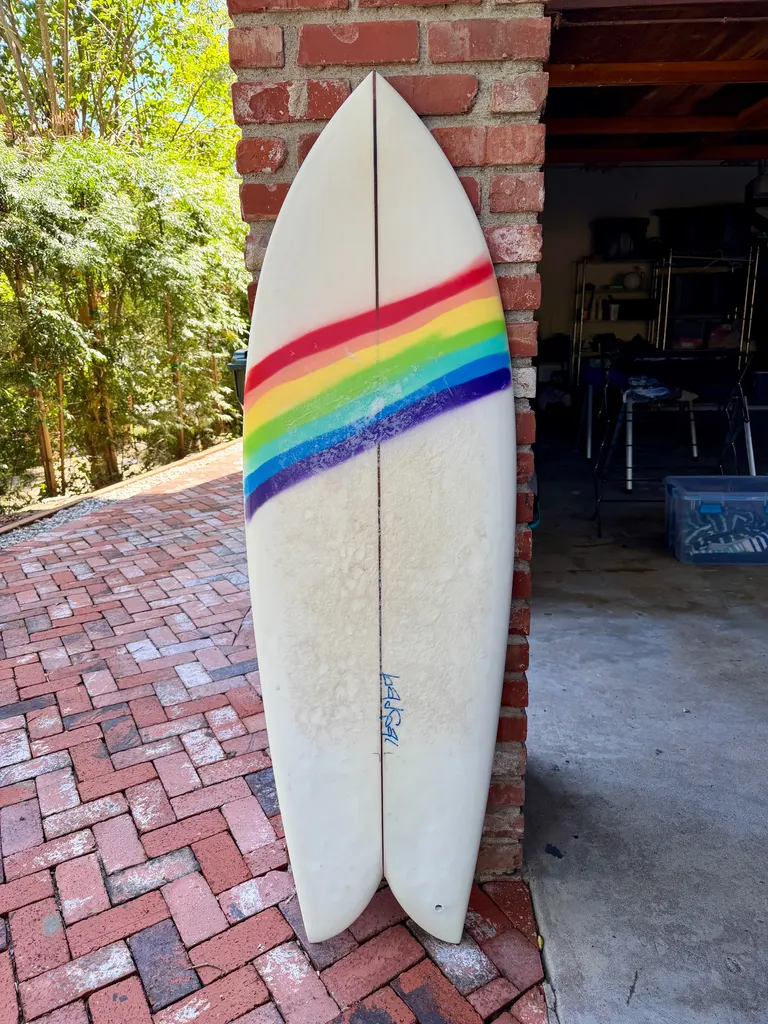 Christenson Fish 5’6” – Glass-On Keels - Image 1