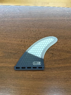 ELUDE Medium Fiberglass Hexcore Futures Thruster Fins - Thumbnail 4