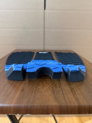 ELUDE Flat Traction Pad 3M Adhesive - Blue/Black - Thumbnail 3