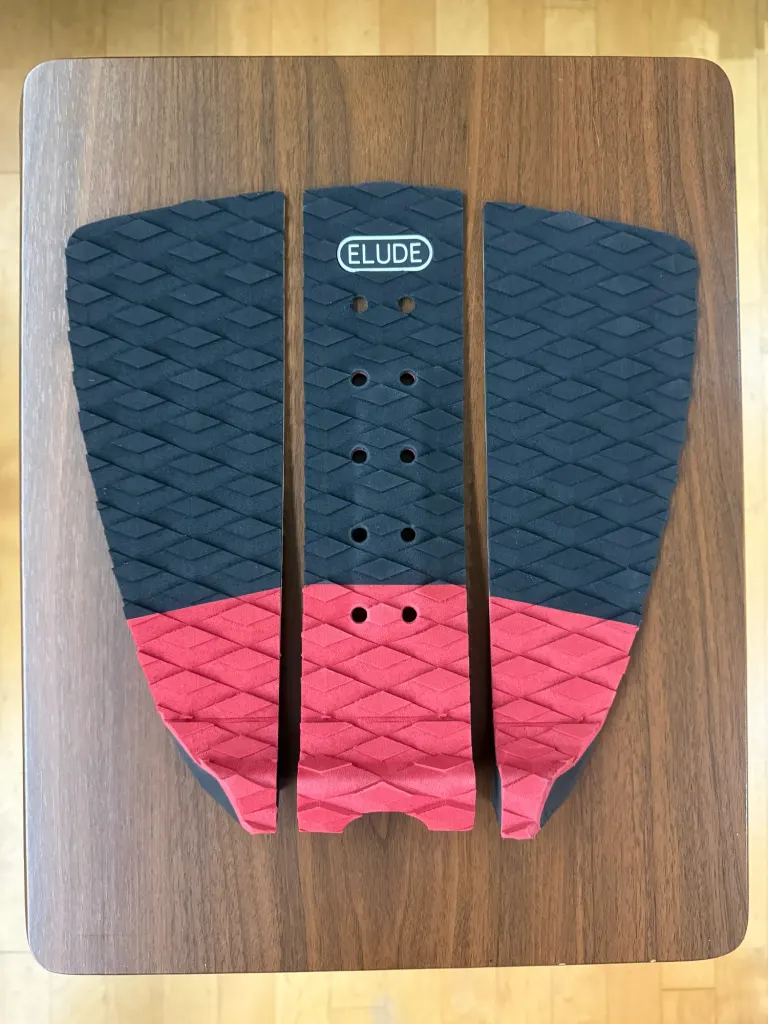 ELUDE Arch Traction Pad 3M Adhesive - Red/Black - Image 1