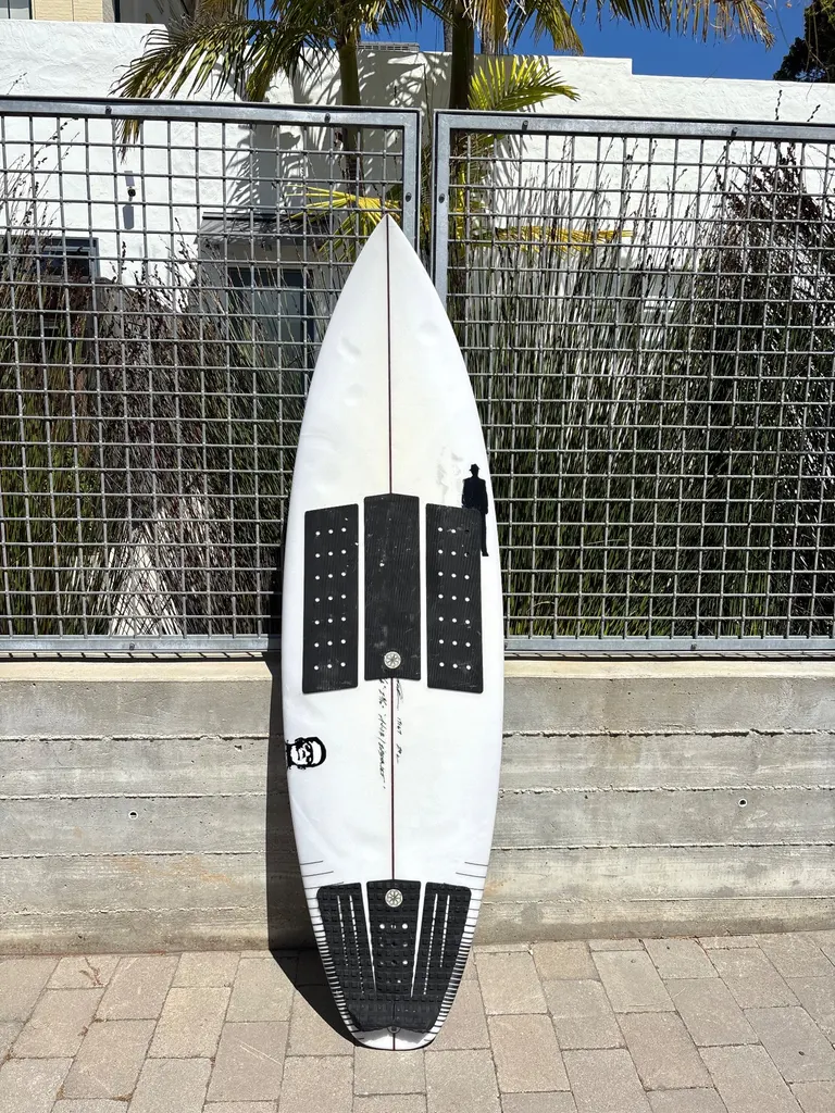 5’9 Proctor Shortboard - Image 1